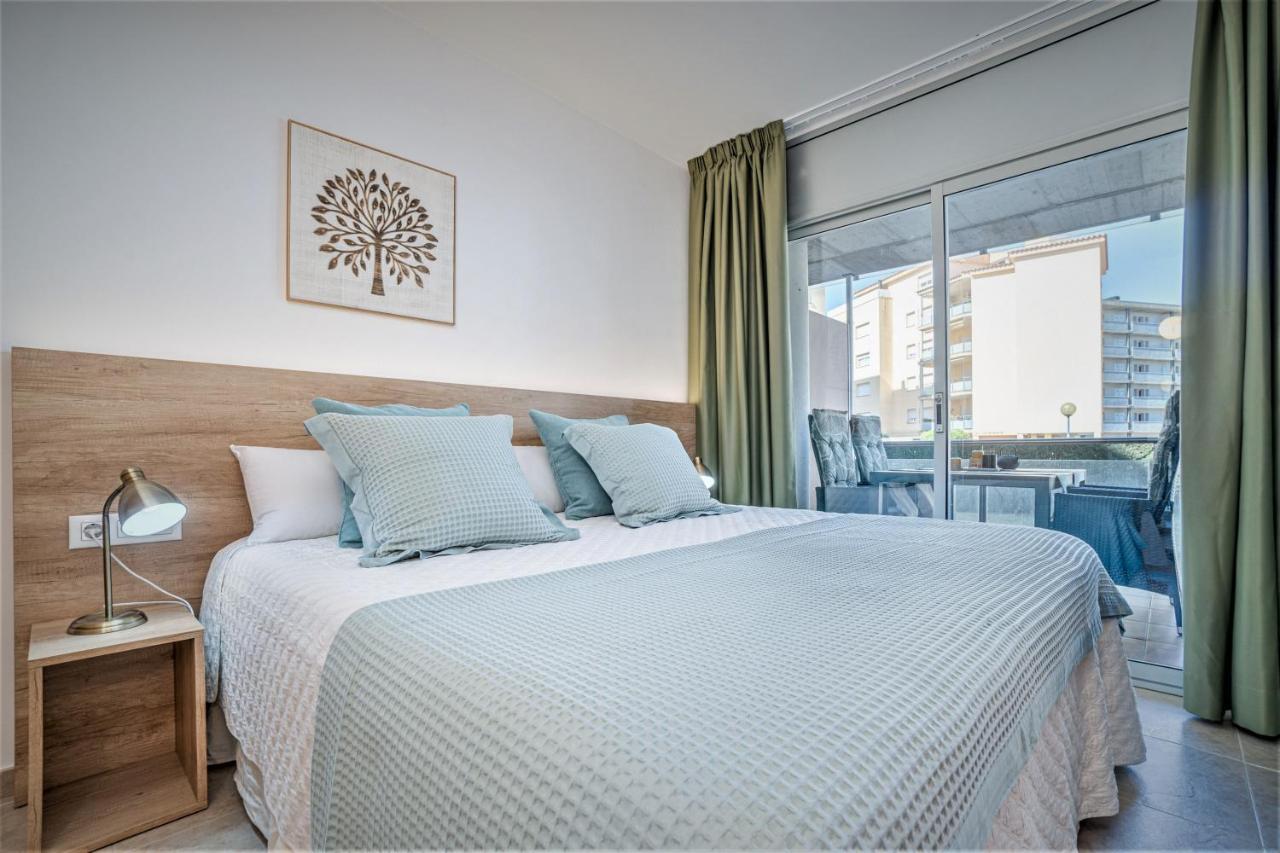 Nido 409 G Apartman Roses Kültér fotó